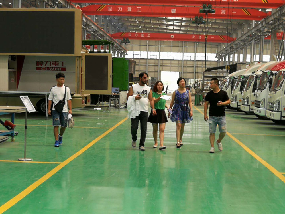 程力重工產(chǎn)品“精工制造、精益求精”——外貿(mào)出口客商不期而至，訂單紛至踏來(lái)